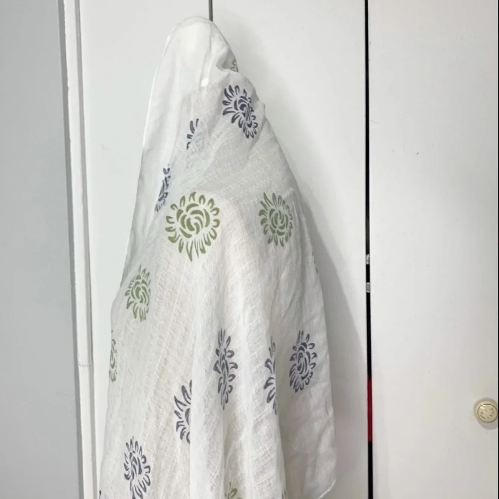 Women’s Scarf Wrap White Floral Lenox Glad Rags